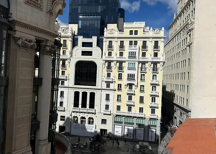 Cozy Penthouse With Terrace In Gran Via - 3C